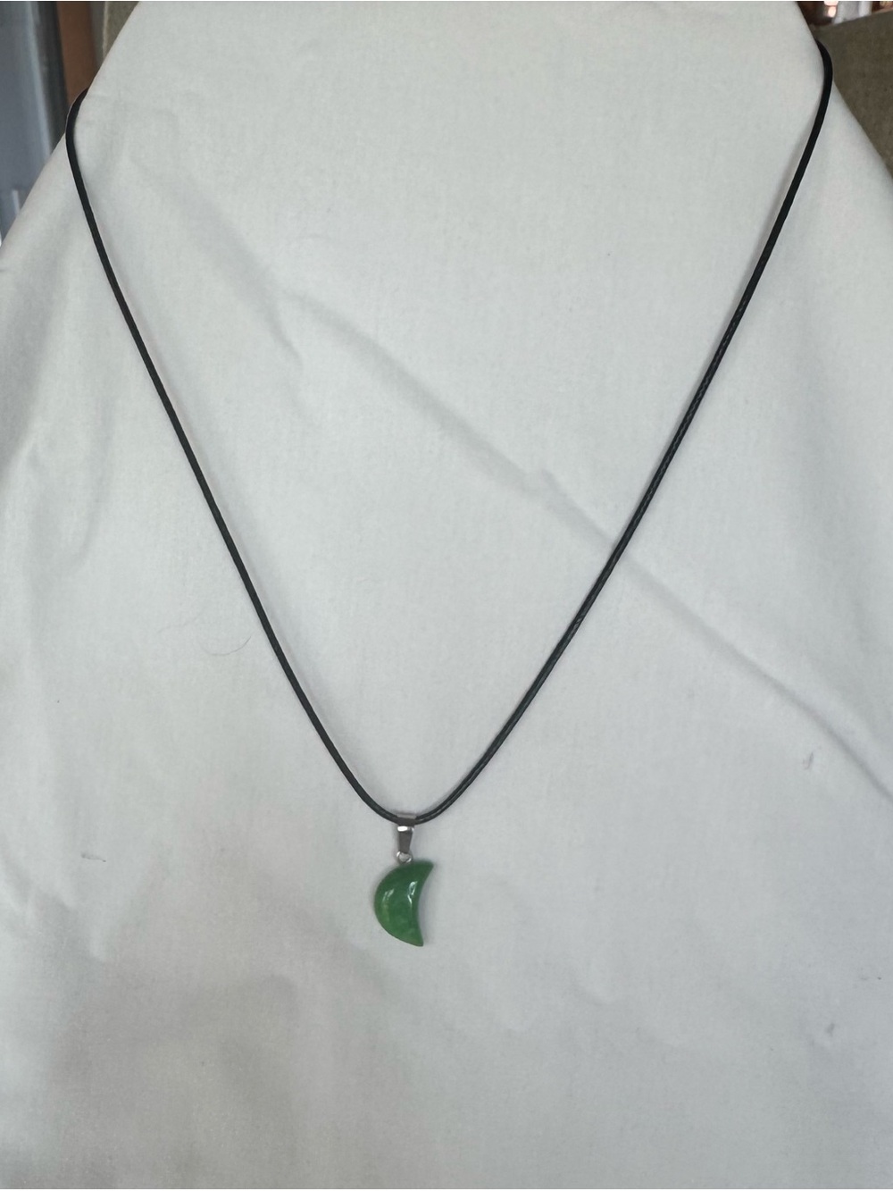 Green stone Crescent Moon Pendant Necklace